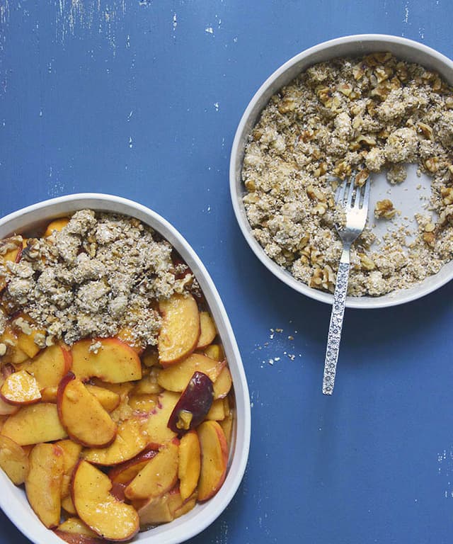 Easy Peach Crisp with Maple Oats Punchfork