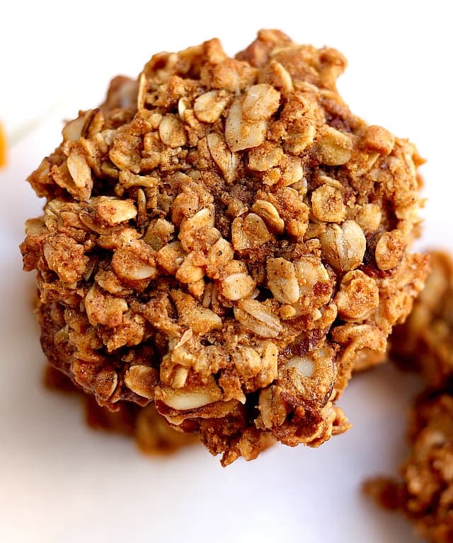 Easy Peanut Butter Oatmeal Cookies Punchfork