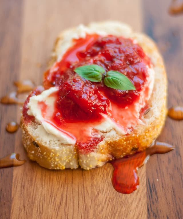 Whipped Honey Goat Cheese Crostini with Simple Strawberry Sauce Punchfork