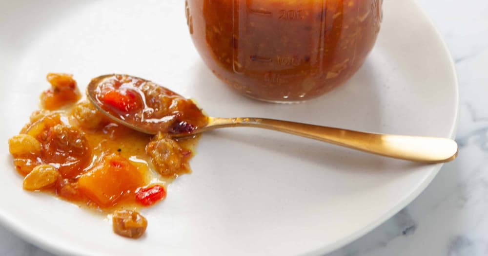 10Minute Mango and Golden Raisin Chutney Punchfork