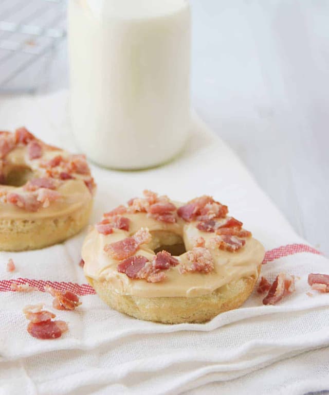 Banana Baked Donuts with Peanut Butter and Bacon Punchfork