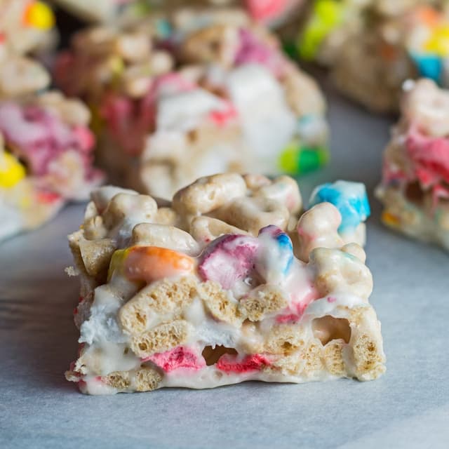 Lucky Charms Marshmallow Treats Punchfork