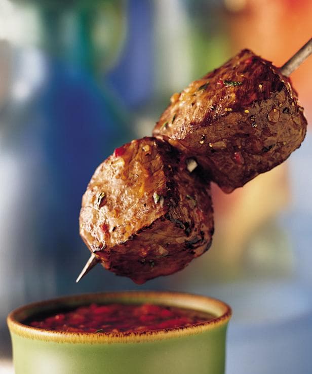 Beef Sirloin Kabobs with Roasted Red Pepper Dipping Sauce Punchfork