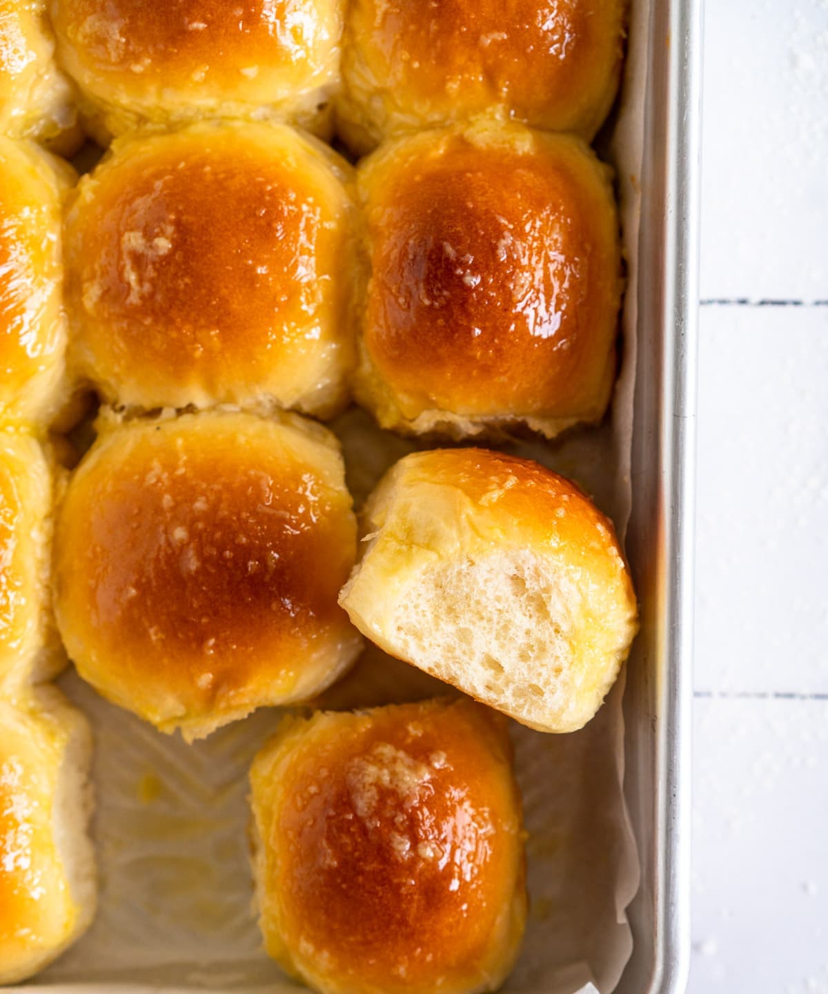 Garlic Butter Dinner Rolls Punchfork
