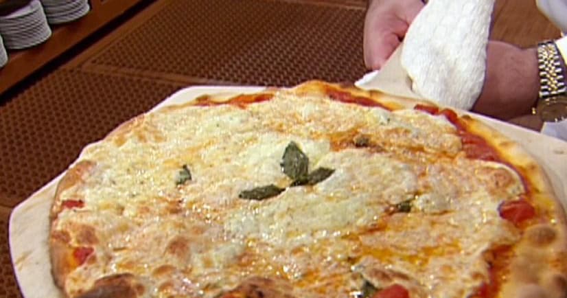 New York Style Thin Crust Pizza | Punchfork