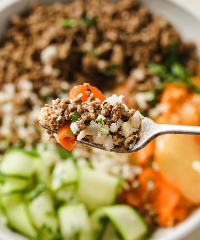 KoreanInspired Ground Beef and Kimchi Bowls Punchfork