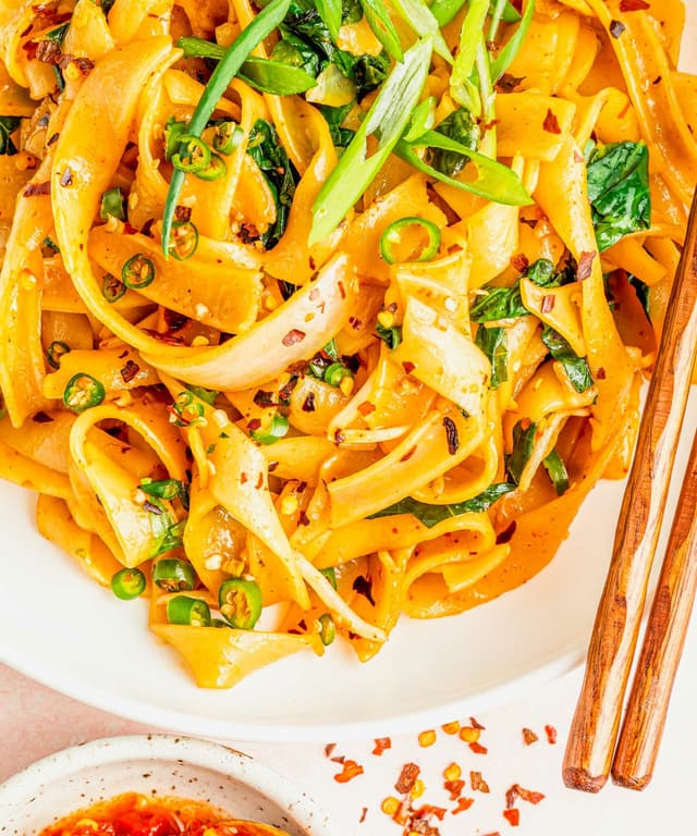 Spicy Chili Garlic Noodles Punchfork
