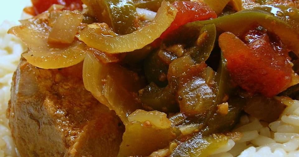 Saucy Slow Cooker Pork Chops Punchfork