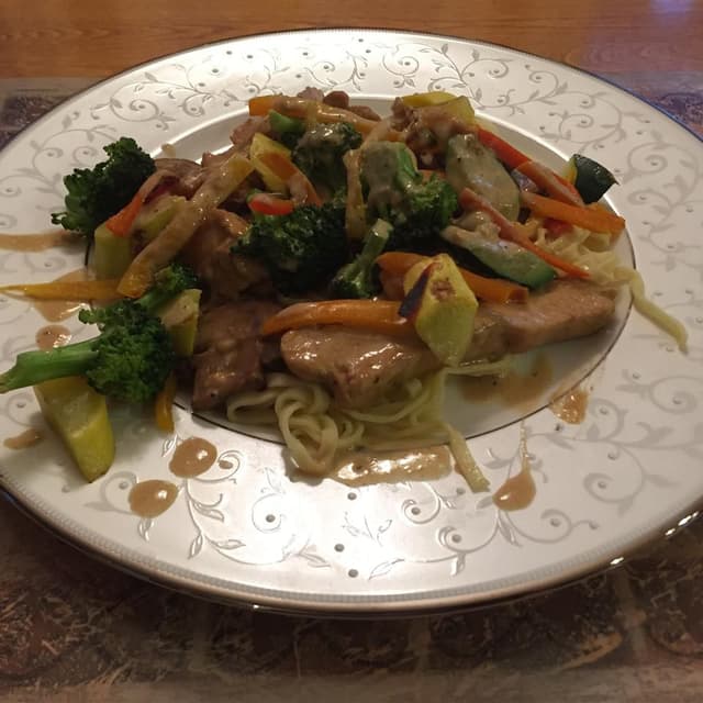 Linguine with Chicken and Vegetables in a Cream Sauce Punchfork
