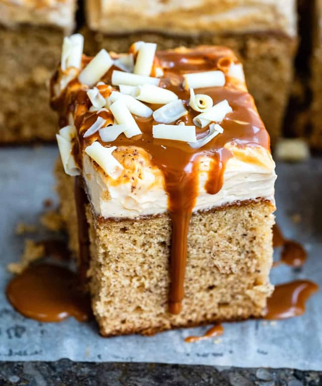 Banana Traybake (Banana Sheet Cake) Punchfork