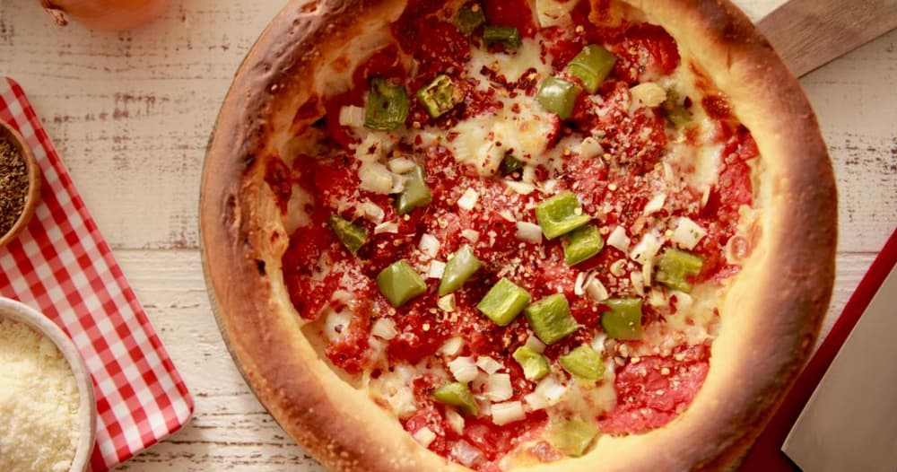 Sausage, Peppers and Onion Deep Dish Pizza Punchfork