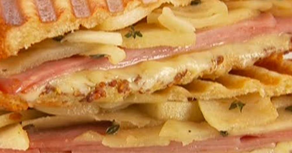Ham, Gruyere and Apple Panini Punchfork
