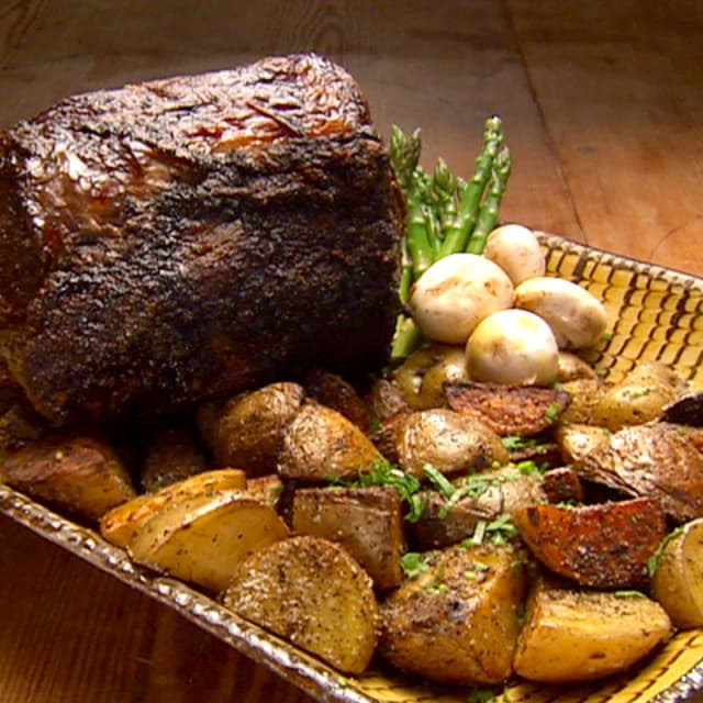 Rib Roast with Red Wine DemiGlace and Roasted White Potatoes and