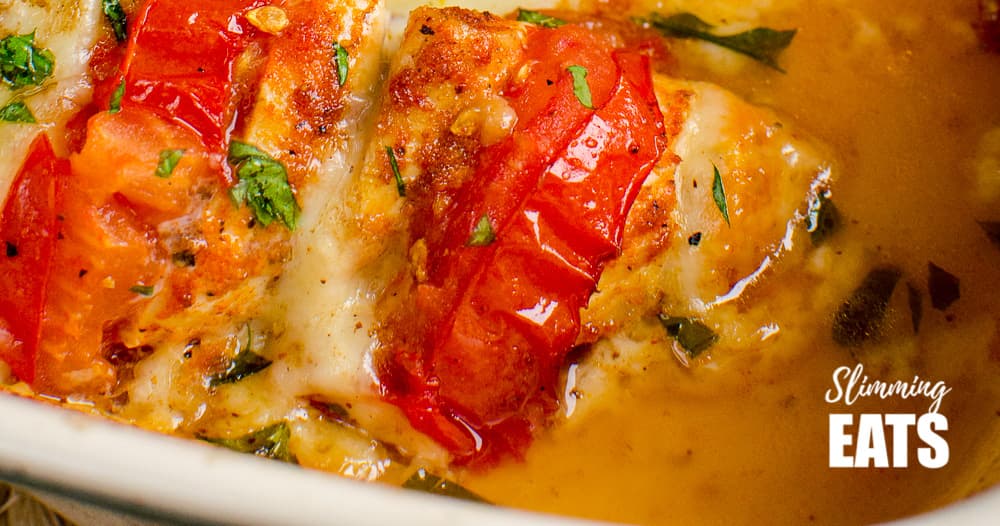 Mozzarella and Tomato Hasselback Chicken Punchfork