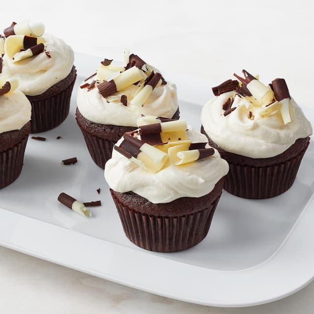 Chocolate Cupcakes with Double Chocolate Curls | Punchfork Chocolate Cupcakes with Double Chocolate Curls | Punchfork