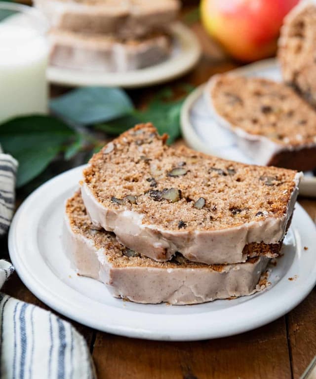 OneBowl Applesauce Cake Punchfork