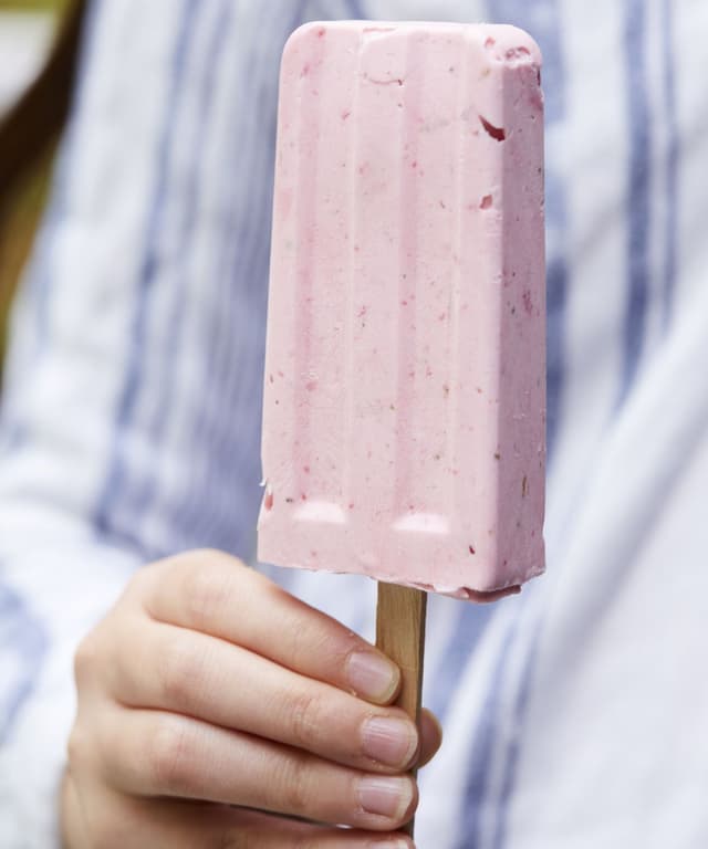 Keto StrawberryLime Cheesecake Pops Punchfork