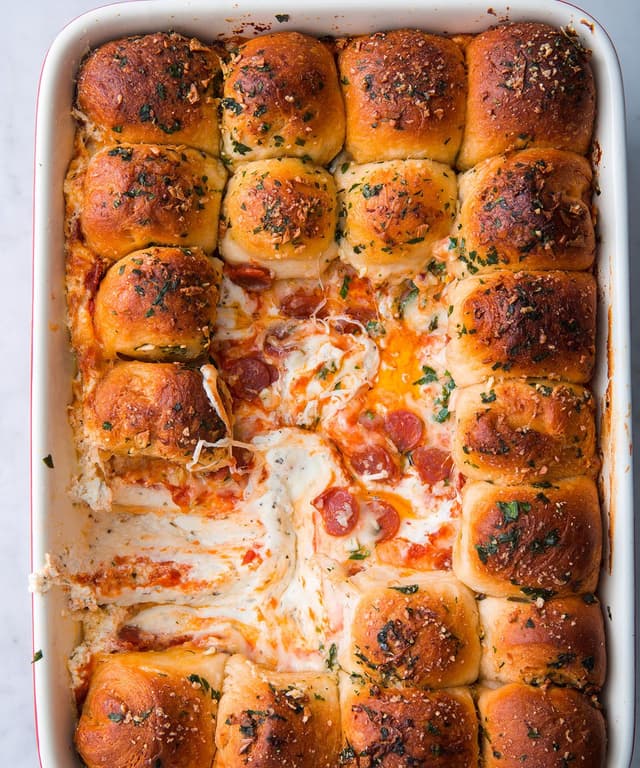 PullApart Garlic Bread Pizza Dip Punchfork