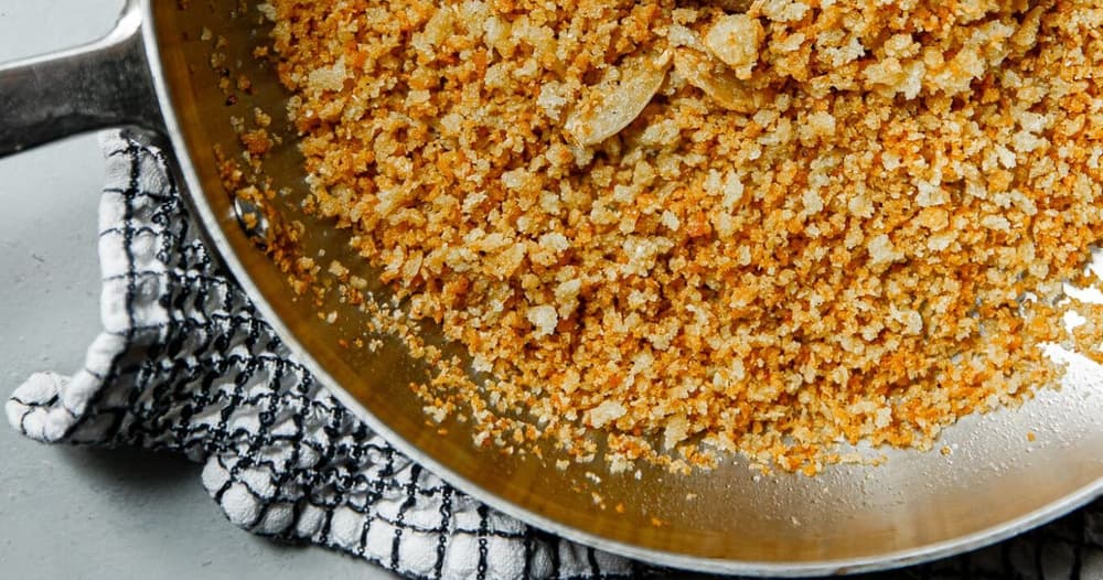 crispy-garlic-bread-crumbs-punchfork