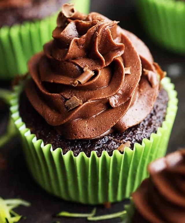 Chocolate Zucchini Cupcakes with Chocolate Cream Cheese Frosting
