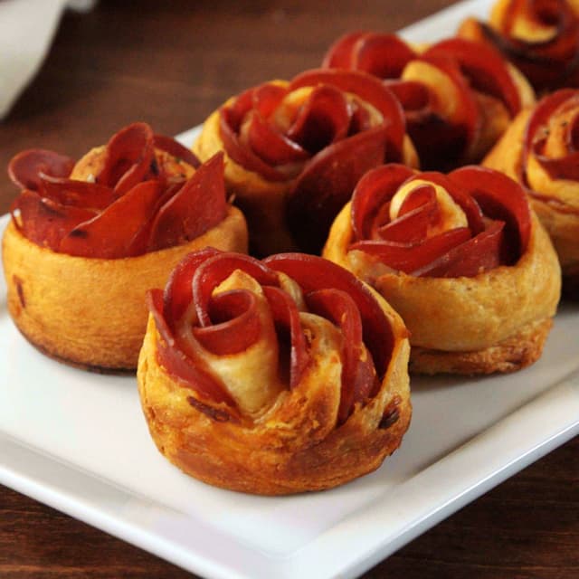 Pizza Roses Punchfork