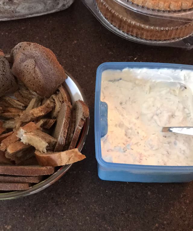 Rye Bread Boat Dip Punchfork