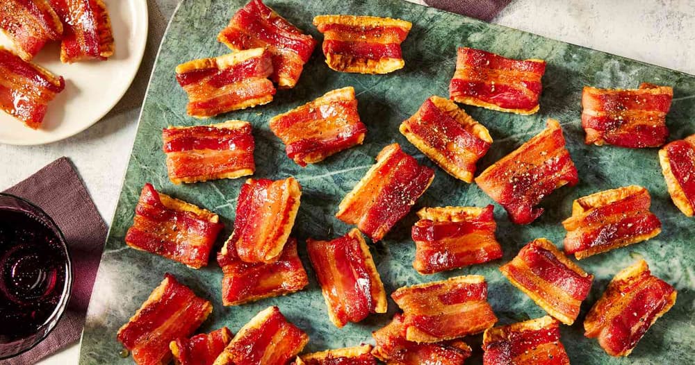 Candied Bacon Crackers Punchfork