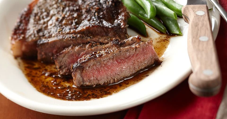 Herbed Steak with Balsamic Sauce Punchfork