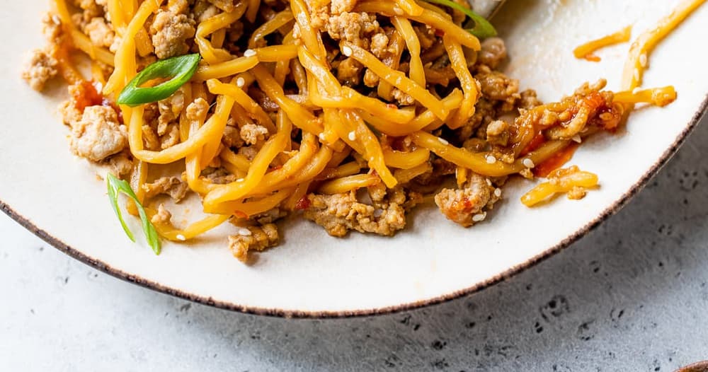 Spicy Hearts of Palm Noodles with Chicken Punchfork