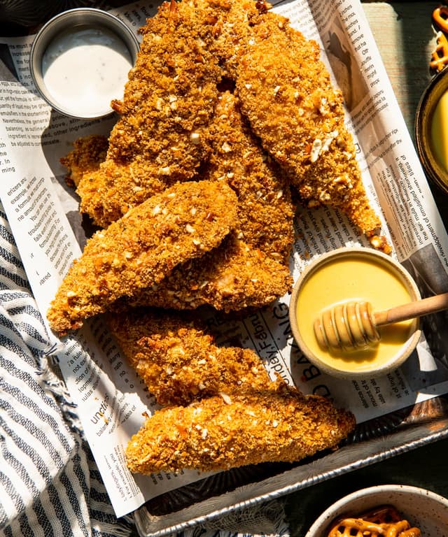 Pretzel Crusted Chicken Tenders with Honey Mustard Sauce Punchfork