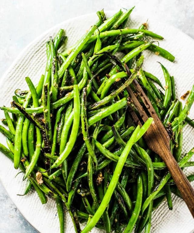 Sauteed Green Beans with Garlic Punchfork