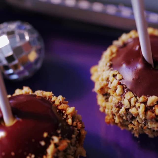 NoBake Peanut Butter Cheesecake Pops Punchfork