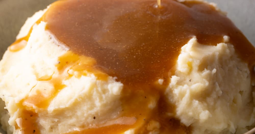 Easy Beef Gravy (How to Make Brown Gravy) Punchfork