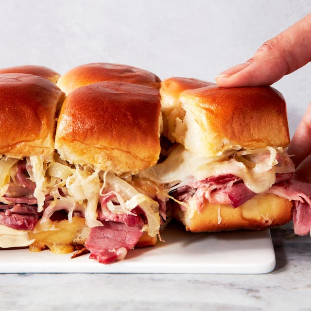 Corned Beef & Cabbage Sliders Punchfork