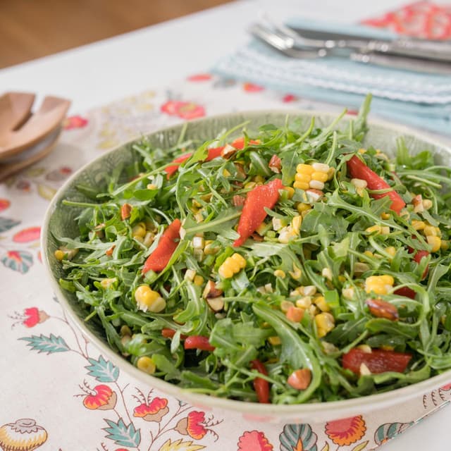 Sweet Corn and Roasted Red Pepper Arugula Salad | Punchfork