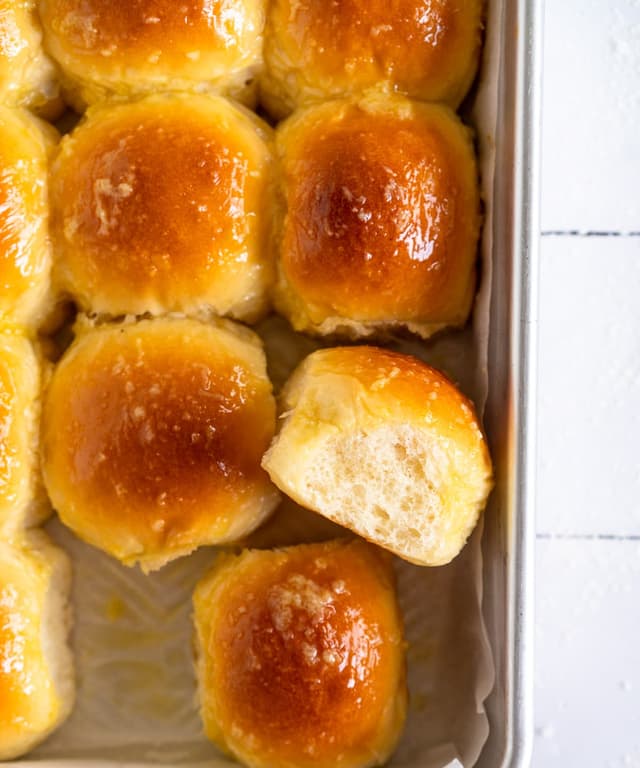 Garlic Butter Dinner Rolls Punchfork