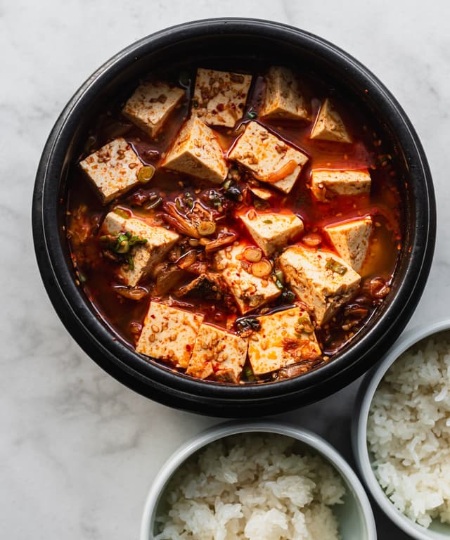 Easy Tuna Kimchi Stew (Chamchi Kimchi Jjigae) Punchfork