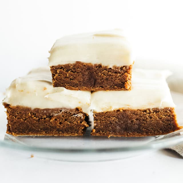 Gingerbread Cookie Bars with Cream Cheese Frosting Punchfork
