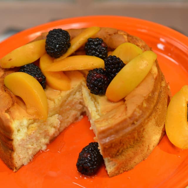 Honeyed Yogurt Cheesecake Punchfork