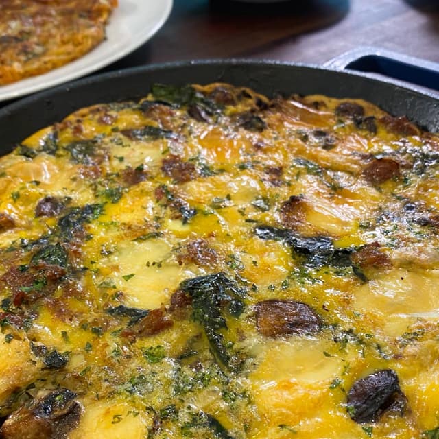 新版 Taleggio and Sausage Casserole Punchfork | Chard Swiss with 絵画