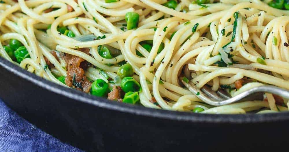 Simple Pancetta Pasta with Peas and Parmesan Punchfork