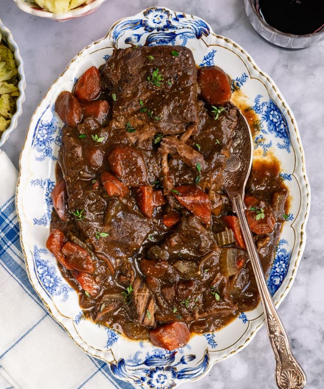 Slow Cooker Braising Steak Punchfork