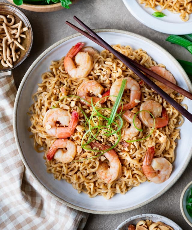 15Minute Shrimp Ramen with Peanut Sauce Punchfork
