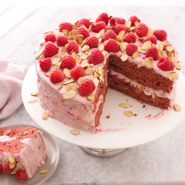 Red Velvet Cake With Raspberry Red Velvet Cake with Raspberries and Almonds | Punchfork