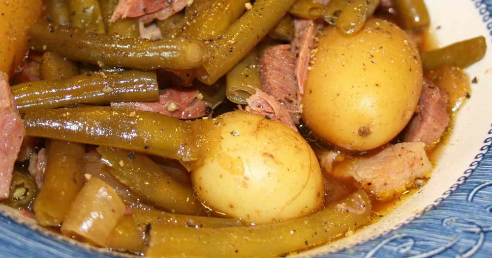 Slow Cooker Green Beans, Ham and Potatoes Punchfork