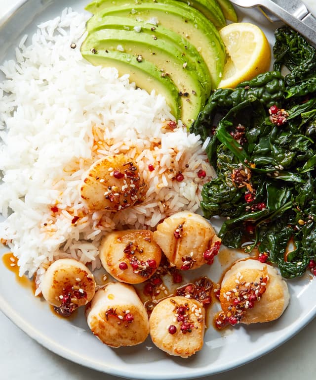 Scallop Rice Bowls with Crunchy Spice Oil Punchfork