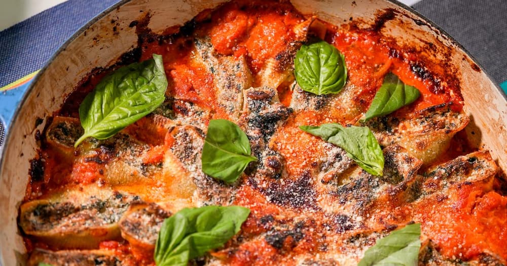 Spinach and Mushroom Stuffed Shells | Punchfork