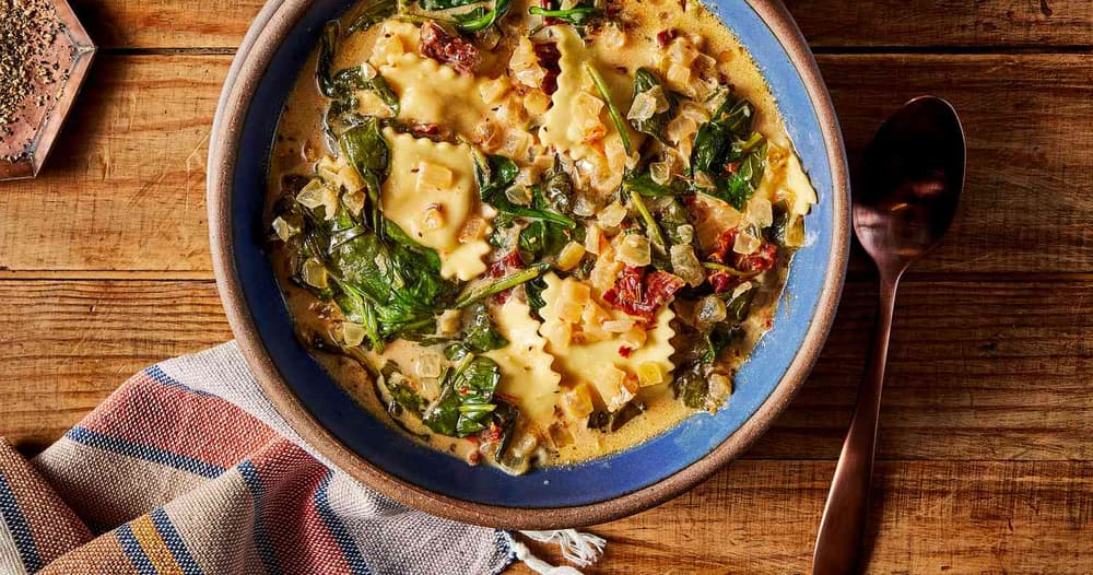 Creamy SunDried Tomato & Spinach Soup with Ravioli Punchfork