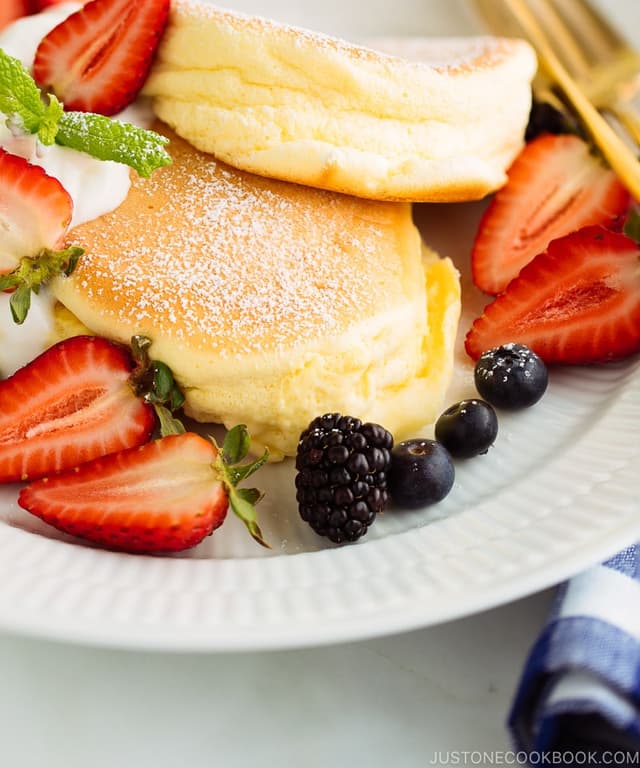 Fluffy Japanese Soufflé Pancakes Punchfork