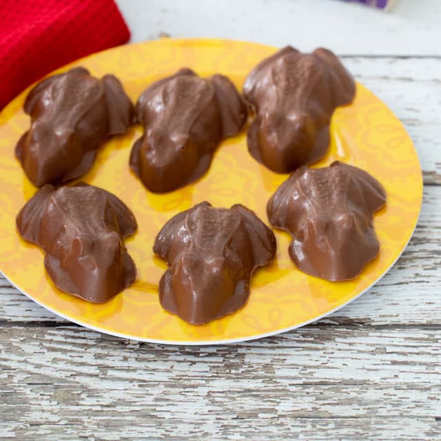 Chocolate Frogs Punchfork